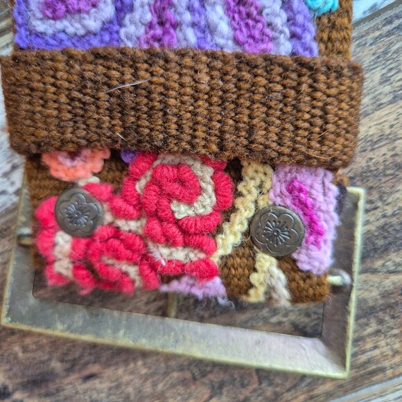 Alpaca Flower Hand Made in Peru 100% Wool Floral Embroidered 47"x3" Belt Buckle - Picture 5 of 9